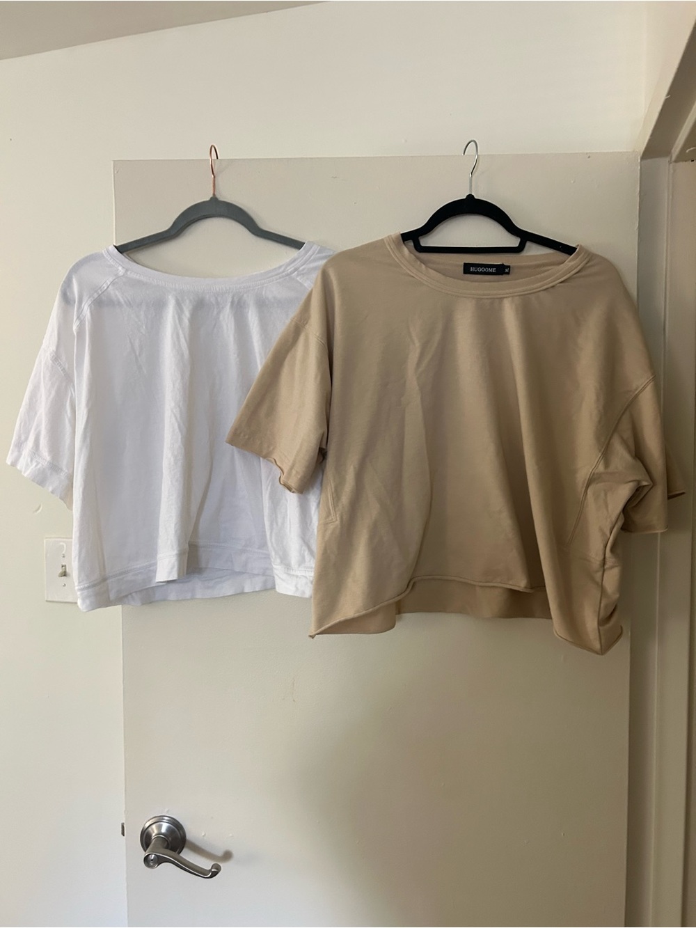 Neutral Cropped Boxy Tee - Beige and white